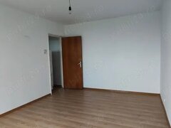Berceni, Covasna, vand apartament 2 camere cf. 1, dec.